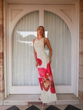 Peppermayo Island Girl Cream Maxi Dress with Pink Floral Detail NWT